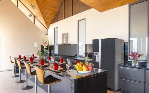 Villa Benyasiri | Kamala Headland