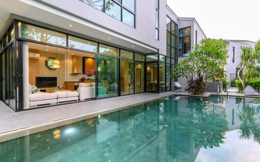 Villa Benyasiri | Kamala Headland