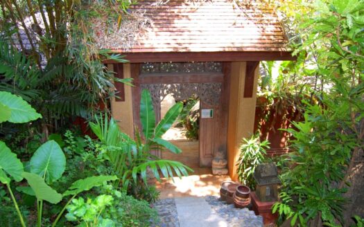 Ocean Front Kata Villa