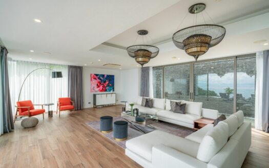 Silver Moon | Kamala Headland