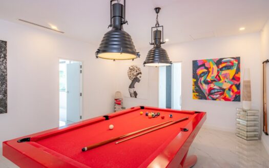 Silver Moon | Kamala Headland