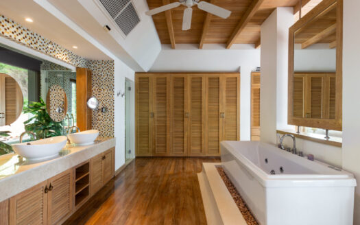 Villa Thai Sawan Kalim Beach