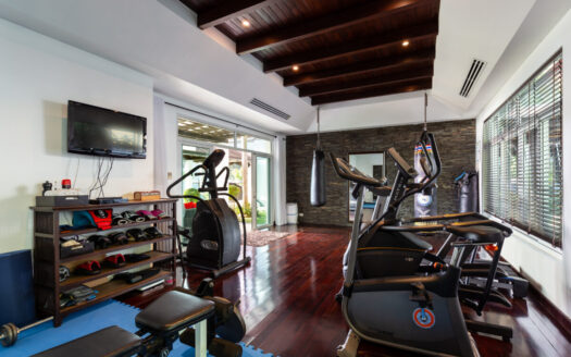 Villa Thai Sawan Kalim Beach